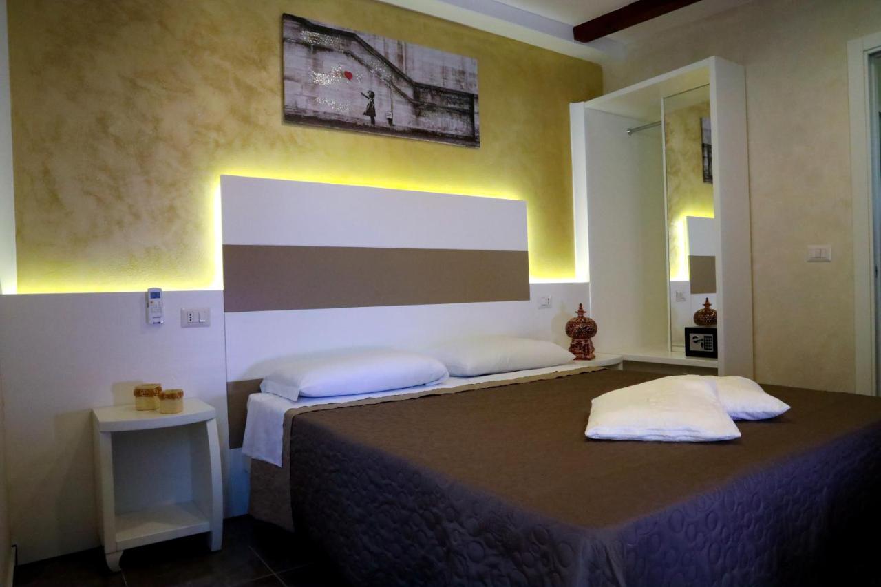 Afrodite Accomodation Тропеа Екстериор снимка